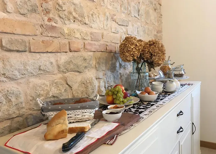 La Casa Di Elsa Bed & Breakfast 3*