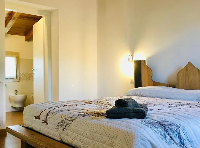 La Casa Di Elsa Bed & Breakfast 3*